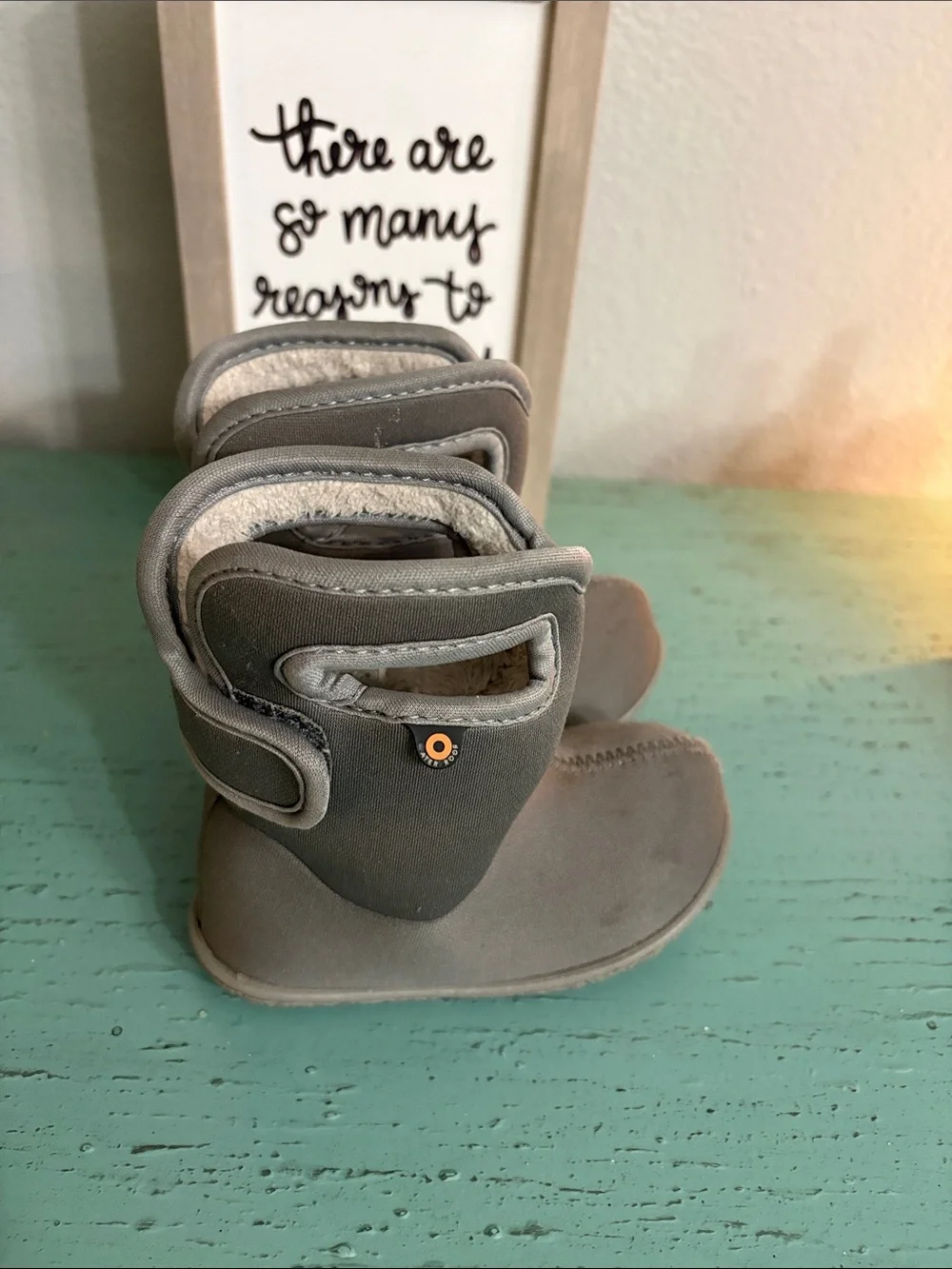 Bogs Toddler Gray Easy-Grab Winter Boot